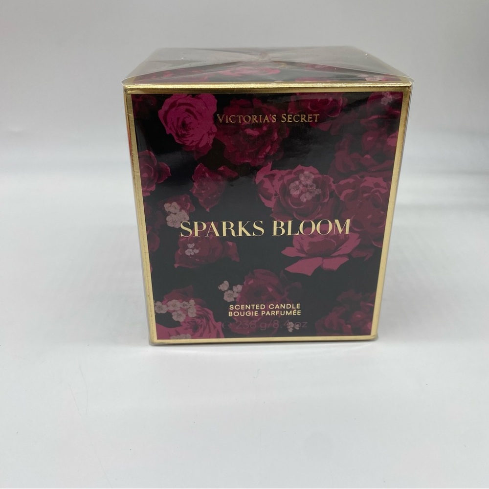 Victoria’s Secret sparks bloom sweet magnolia scented candle 8.4 oz